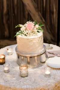 Rustic Cake with Floral Details