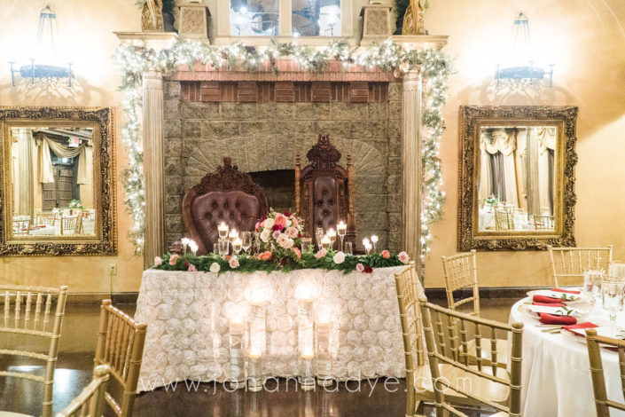 sweetheart-table-castle-wedding
